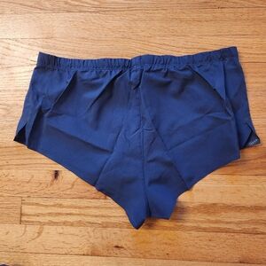 On Running Men's Athletic Shorts - Navy